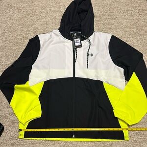 Under Armour Windbreaker XL NWT